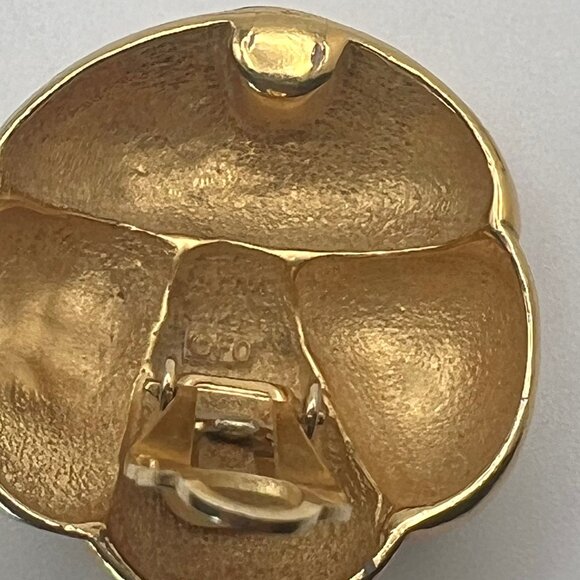 Fernando Originals Large Dome CLIP Earrings - Picture 4 of 4